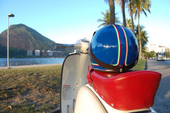 931166_426885520741256_378916533_n