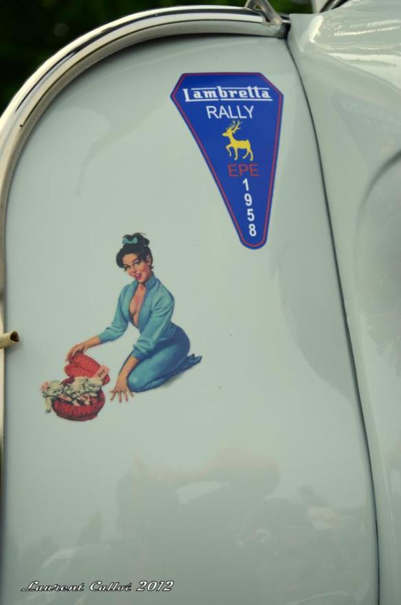 562400_454767981203022_1732940817_n