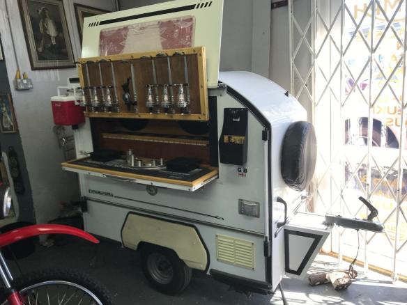 LU_Cambretta_Bar_trailer1